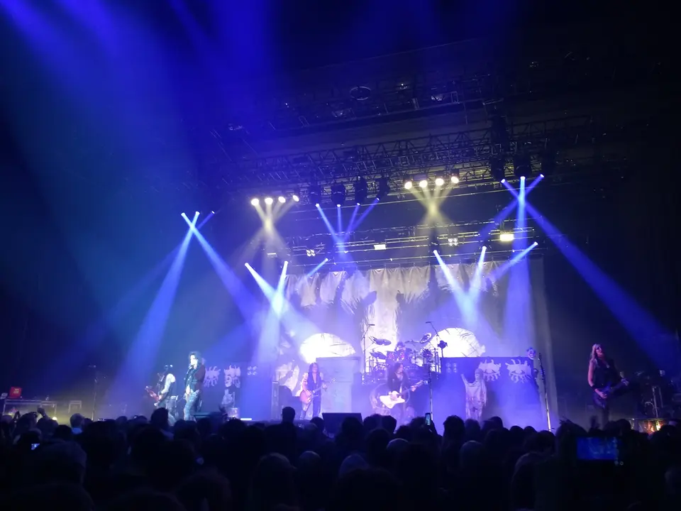 Bleu glacial sur Pleyel