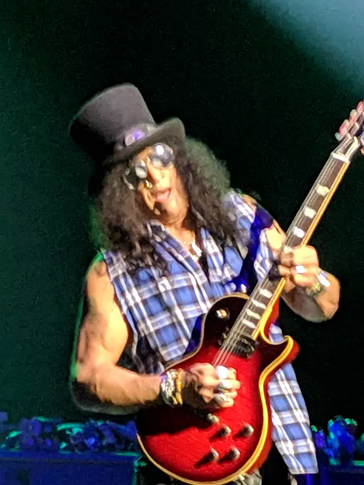 Slash en gros plan