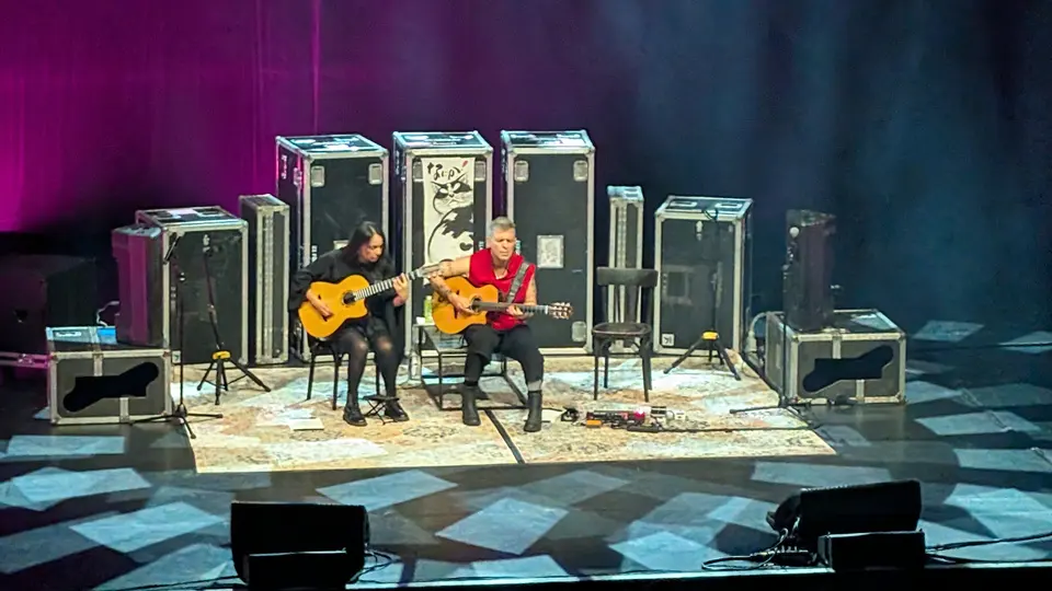 Le duo seul sur la grande scène
