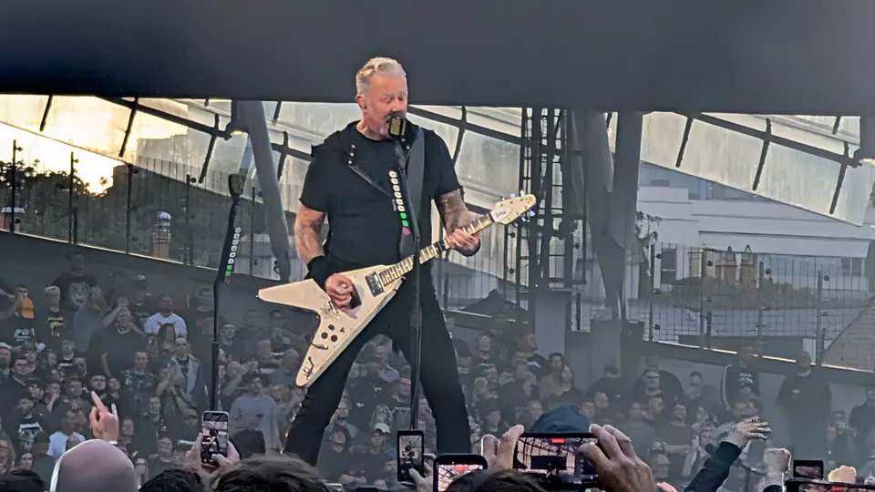 James Hetfield et sa Flying V